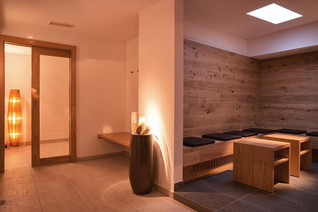 Sankt Johann Spa Suites & Apartments Prato allo Stelvio Ngoại thất bức ảnh